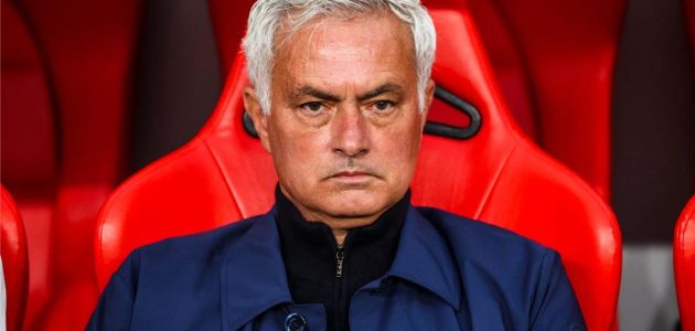 ثورة جوزيه مورينيو في ريال مدريد: خطة لإطاحة بـ 10 لاعبين وحسم مصير نيكو باز