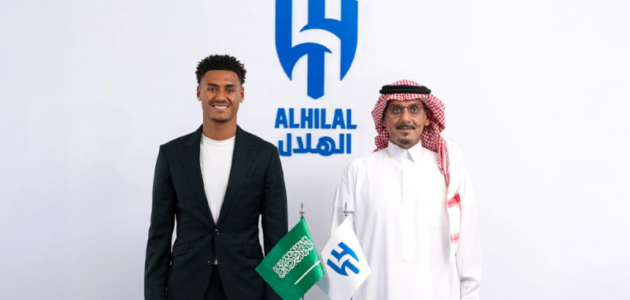واتكينز يضرب الهلال: صفقات الصيف تتوج بمهاجم أستون فيلا