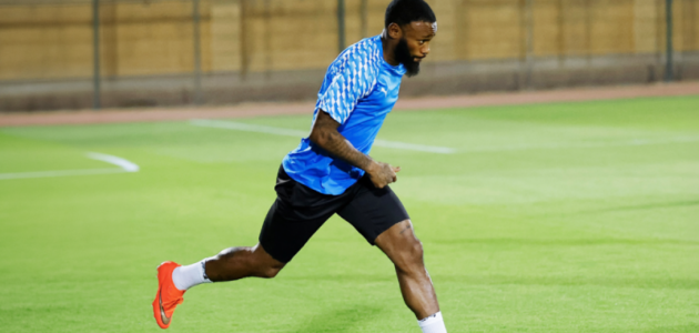 جورج كيفين نكودو يطلق النار: أبها يواجه الدرعية في سابع جولات دوري روشن