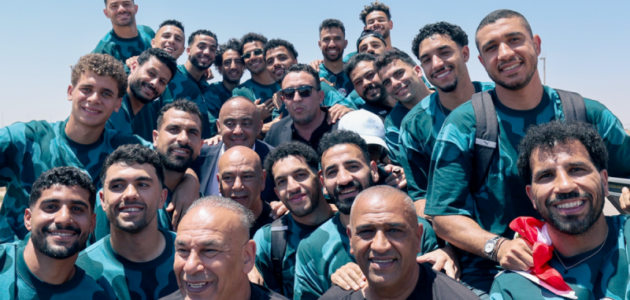 مصر تتمسك بكتيبة المونديال رغم استبعاد الشناوي ودونجا