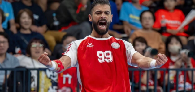 البحرين يكتب تاريخاً جديداً: الفوز بالذهبية في كرة اليد على قطر 33-32