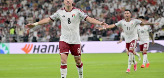 خيمينيز وخوخي يتألقان في كأس الخليج: جائزة أفضل لاعب تضيء سماء جدة