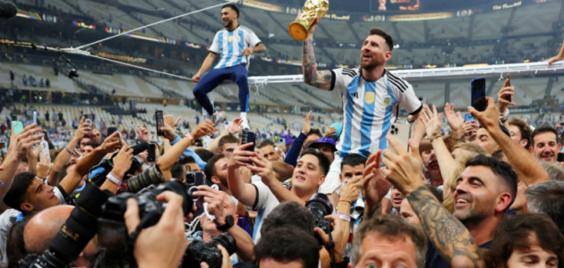 ميسي يودع الأرجنتين: نهاية فصل أسطوري بعد قاد فريقه إلى نهائي كأس العالم 2026