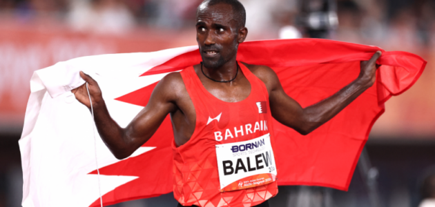 البحريني بيرهانو بالو يسطع في سباق 10 آلاف متر بالآسياد: ذهبية تألقه في اليابان