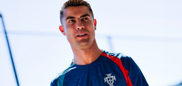 كريستيانو رونالدو يقود تدريب المنتخب البرتغالي في لشبونة: تحضيرات للمعركة مع ويلز