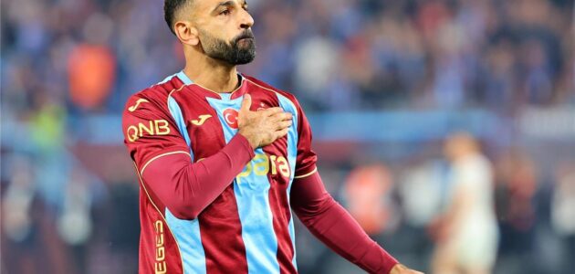 محمد صلاح يسطع في ليلةٍ حاسمة: هاتريكٌ يرفع طموحات طرابزون سبور في الدوري التركي