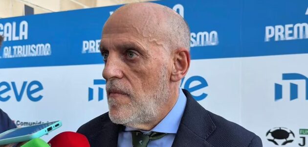 خافيير تيباس يفضح الخلاف مع ريال مدريد: الحكم غير العادل يثير الجدل