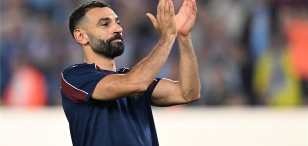 محمد صلاح يضفي نكهة جديدة على الدوري التركي: تصريحات حماسية من أشاد هاتشينسون